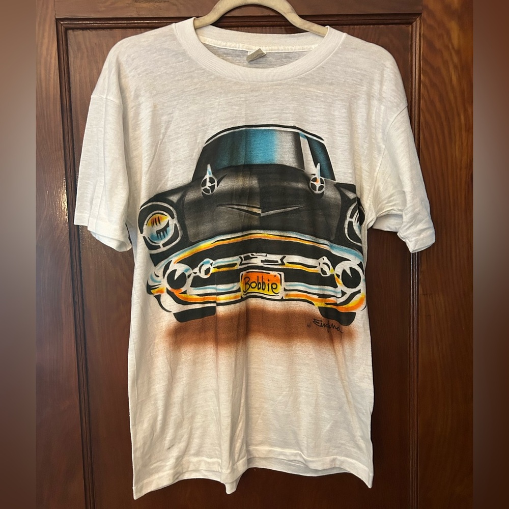 Vintage 80's Single Stitch Airbrush Tee Car Bobbie White L Healthknit
